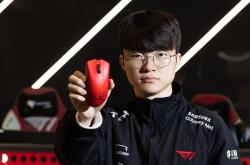 Faker迎来三赛季高光表现，湖人球迷沸腾！